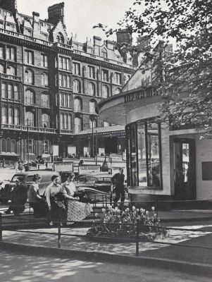 Glasgow Municipal Information Bureau in St Enoch Square Glasgow 1960s
