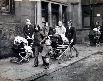 At The Steamie, Springburn, 1969
At The Steamie, Springburn, 1969
Keywords: At The Steamie, Springburn, 1969