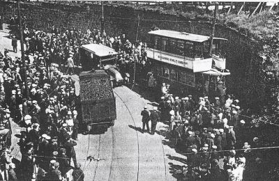 Tragic accident at Bilsland Drive Maryhill Glasgow June 27th 1921
