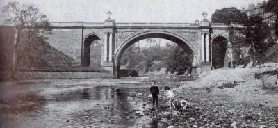 View Of Kids Playing At The Water Beneath The Kirklee Bridge And The Kelvin Walkway Glasgow Circa 1890s
