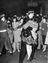 Fans_Reacting_To_Cliff_Richard_Appearing_In_Glasgow_1959.jpg